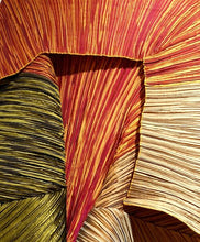 Load image into Gallery viewer, Pleated Multifunctional Vest with Armhole in different Color Combinations