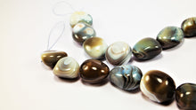 Load image into Gallery viewer, African Agate Necklace
