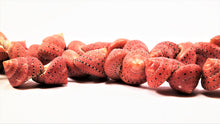 Load image into Gallery viewer, Red Shell Necklace