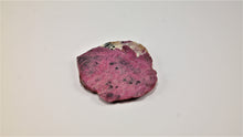 Load image into Gallery viewer, Ruby Large Natural Slice