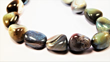 Load image into Gallery viewer, African Agate Necklace