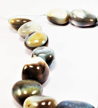 Load image into Gallery viewer, African Agate Necklace