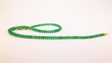 Load image into Gallery viewer, uniquw quality of tsavorite necklace