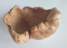 Load image into Gallery viewer, Swedish Burl Knot Bowl
