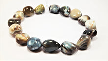 Load image into Gallery viewer, Amazing African Blue &amp; Grey Agate Neckpiece
