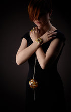 Load image into Gallery viewer, Mariusz Gliwinski - Ambermoda - MAGIC BOX COLLECTION Necklaces
