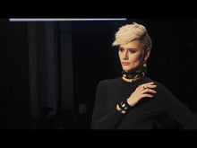 Load and play video in Gallery viewer, Mariusz Gliwinski - Ambermoda - ICE CUBE COLLECTION Rings
