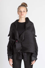 Load image into Gallery viewer, Pleated Multifunctional Jacket with Zic Zac Pleated Sleeves
