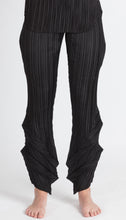 Load image into Gallery viewer, one-size-fits-all pleated pants with extra Zig Zag Pleated hem 
