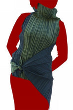 Load image into Gallery viewer, Pleated Multifunctional Vest with Armhole in different Color Combinations 
