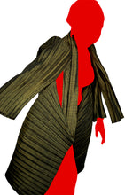 Load image into Gallery viewer, Pleated Multifunctional Jacket with Sleeves, can be worn in either a long or short version
