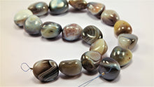 Load image into Gallery viewer, Wonderful Blue Layer Agate Neckpiece
