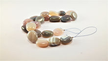 Load image into Gallery viewer, Classic Grey-Blue and Creme Agate Necklace
