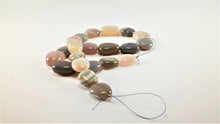 Load image into Gallery viewer, Classic Grey-Blue and Creme Agate Necklace
