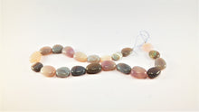 Load image into Gallery viewer, Classic Grey-Blue and Creme Agate Necklace
